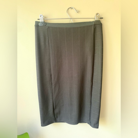 Zara Dark Gray Pencil Skirt - Picture 1 of 5